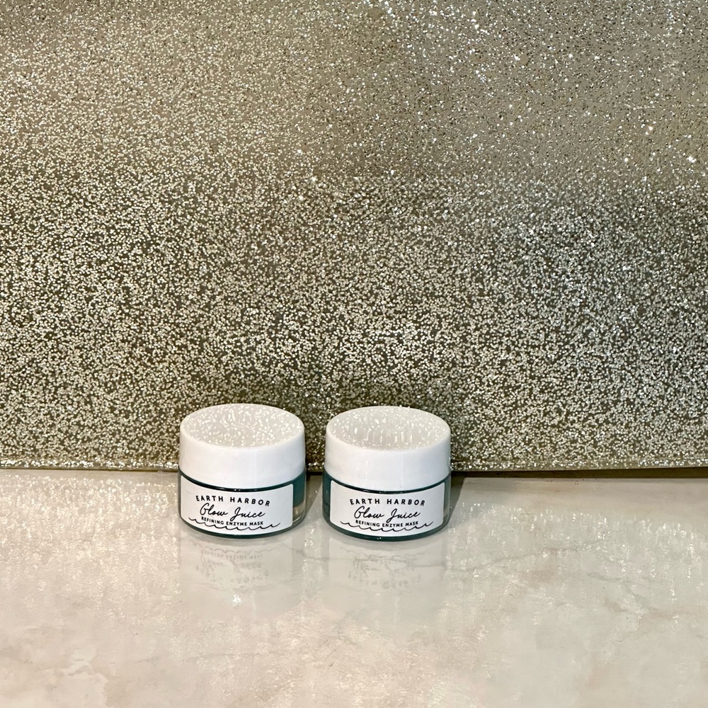 5 for $25 item 🌺 Mini Earth Harbor Glow Juice Refining Enzyme Mask x2